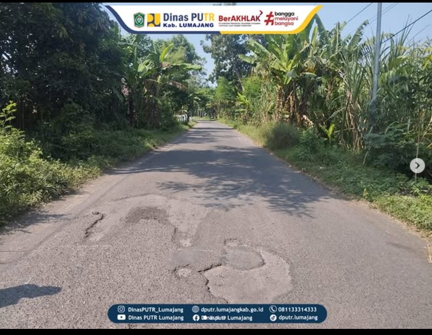 Kegiatan Ngapling di Ruas Jalan Banyuputih Kidul – Dawuhan Wetan untuk Menjaga Kemantaban Jalan